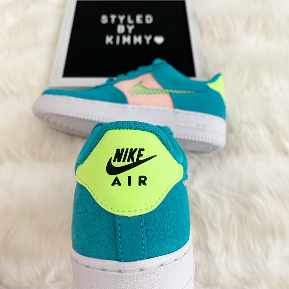 πΈ NIKE AIR FORCE 1 Sneakers Shoes Suede New - Picture 9 of 11